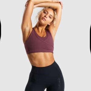 New Gymshark Studio Sports Bra Cherry Red Sz XS